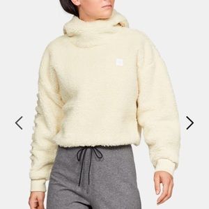NWOT Under Armour Be Seen Sherpa Crop Hoodie